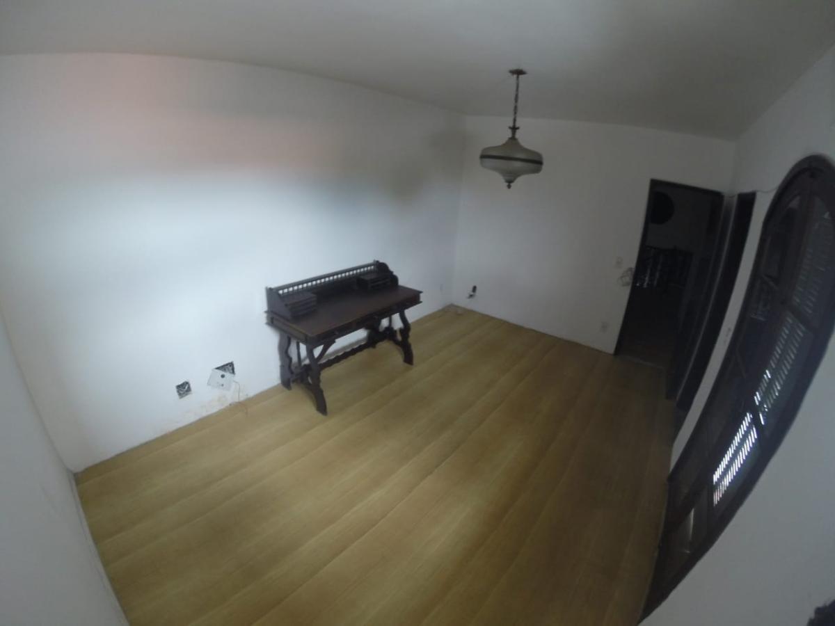 Casa para alugar com 3 quartos, 305m² - Foto 16