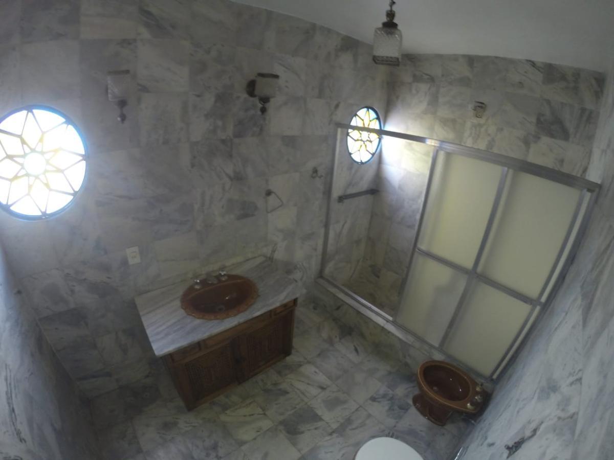 Casa para alugar com 3 quartos, 305m² - Foto 19