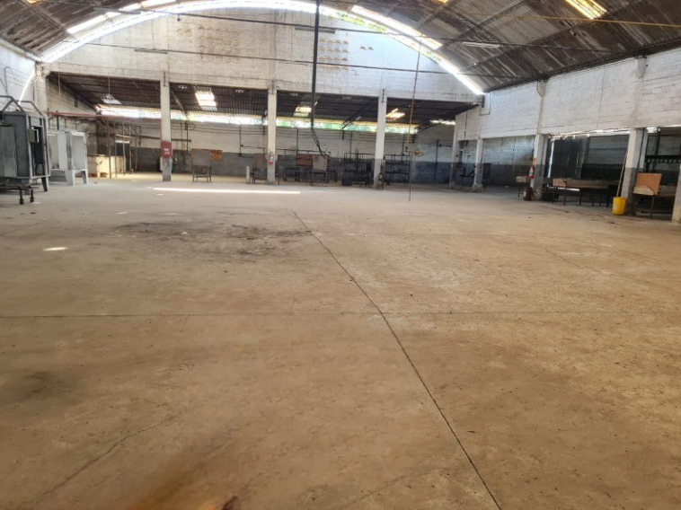 Depósito-Galpão-Armazém à venda, 4000m² - Foto 1