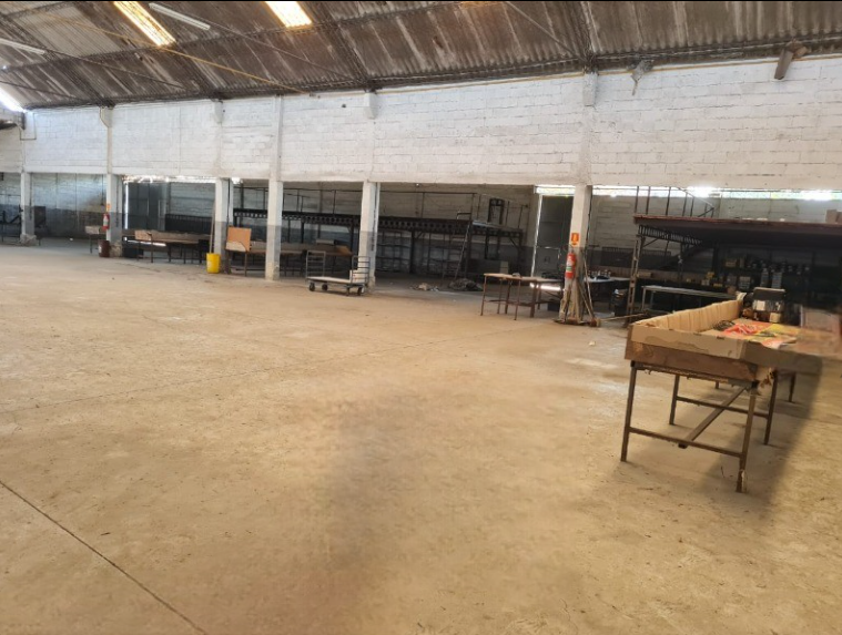 Depósito-Galpão-Armazém à venda, 4000m² - Foto 3