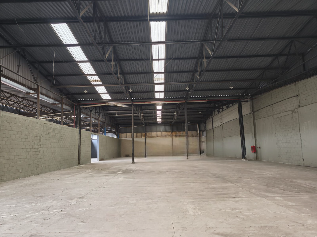 Depósito-Galpão-Armazém para alugar, 8000m² - Foto 6