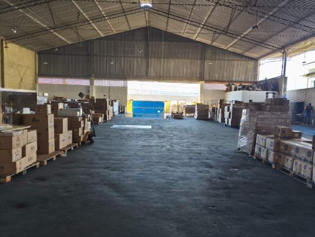 Depósito-Galpão, 1400 m² - Foto 1