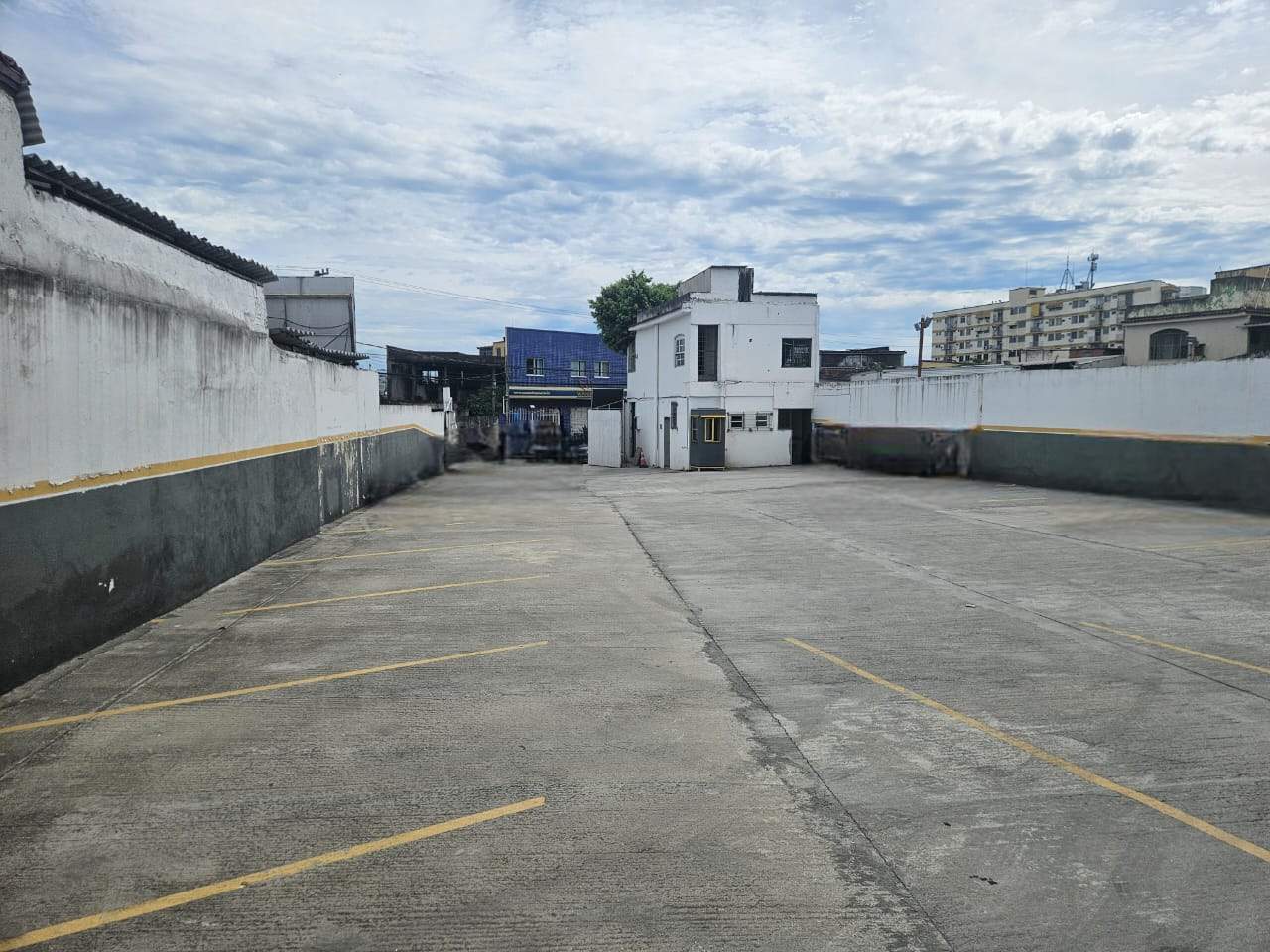 Loteamento e Condomínio, 612 m² - Foto 3