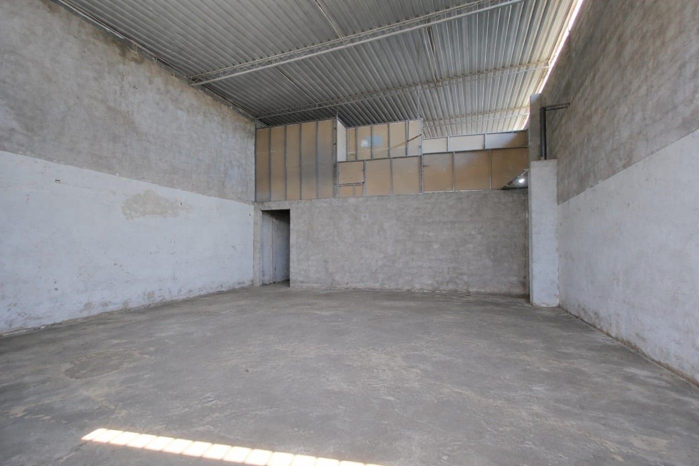 Depósito-Galpão, 500 m² - Foto 1