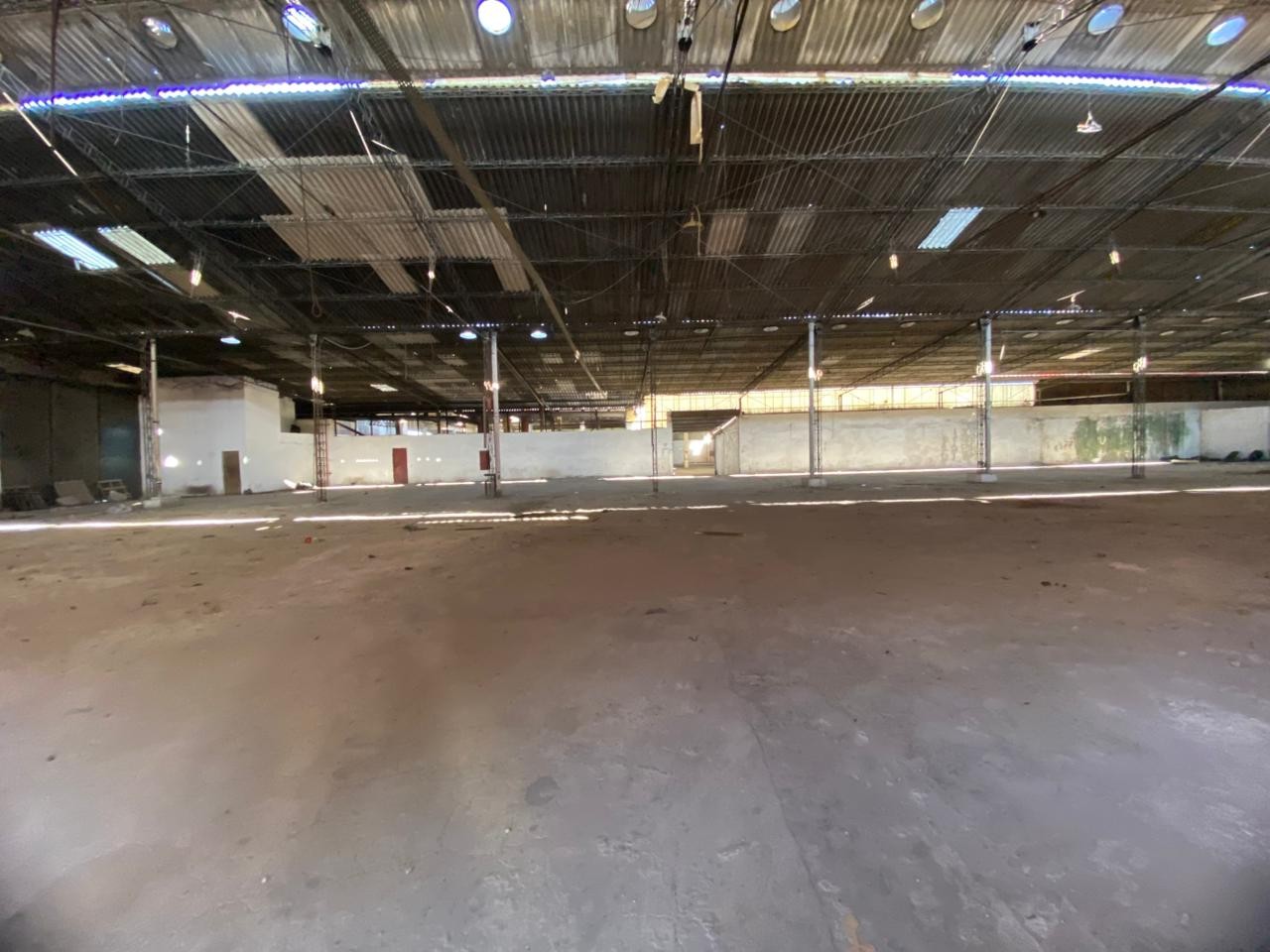 Depósito-Galpão, 7500 m² - Foto 11