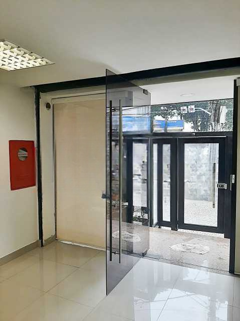 Prédio Inteiro - Foto 1